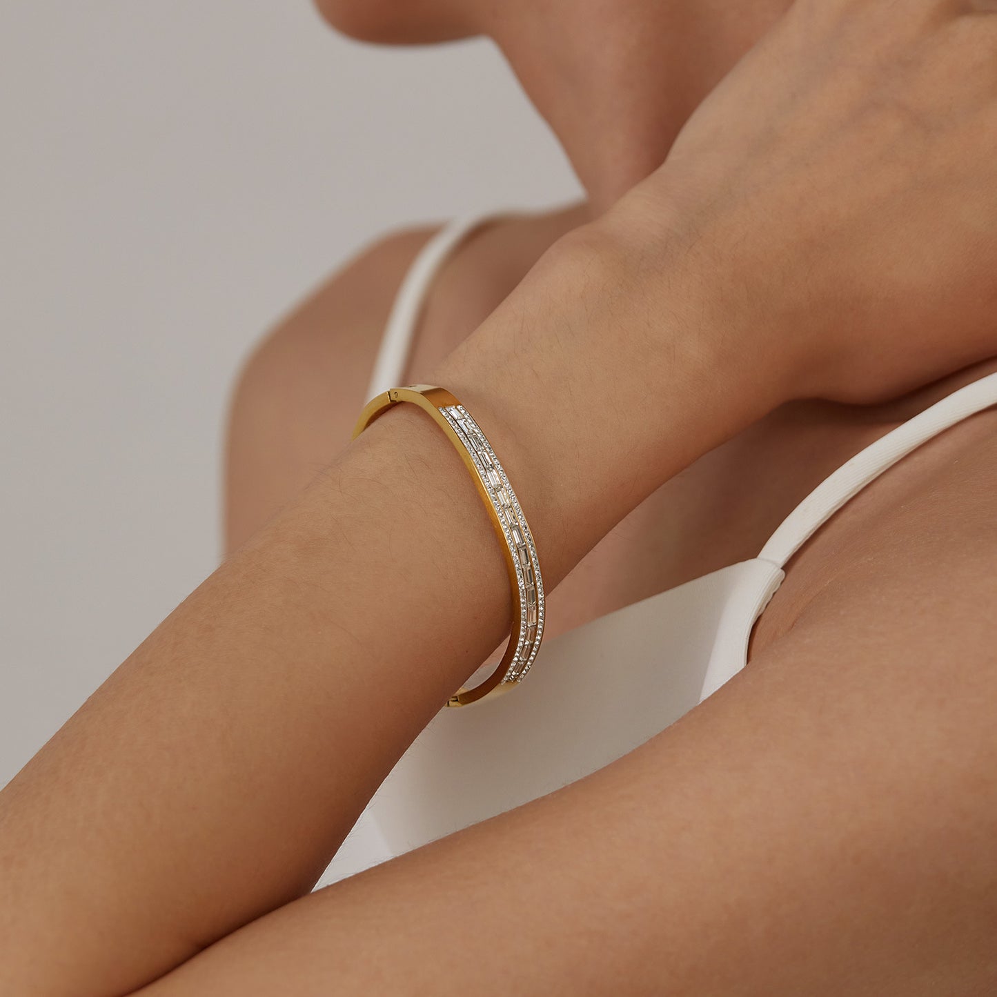 Gold Plated and Silver Plated Chain with Shiny Cubic Zirconia Bangle Bracelet