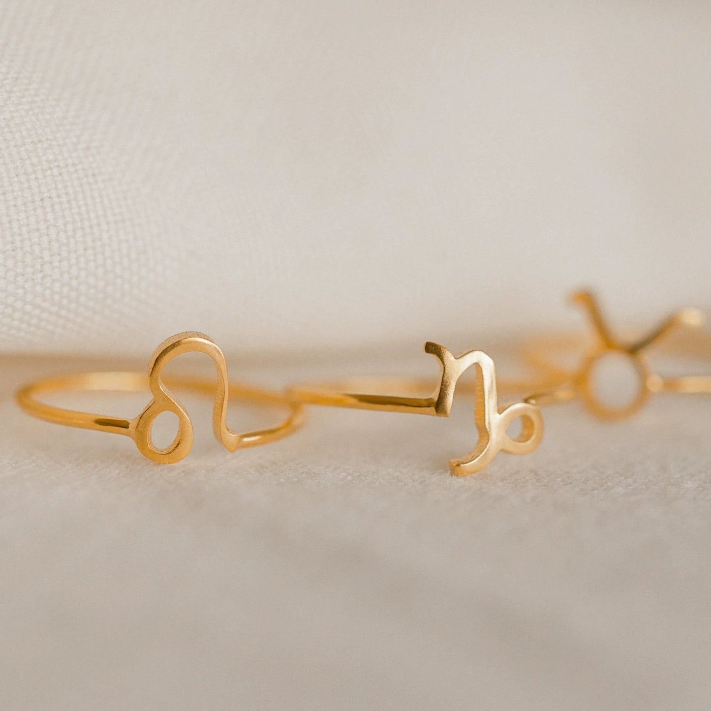 Rings Graceful Gold Plated Zodiac Signs Ring